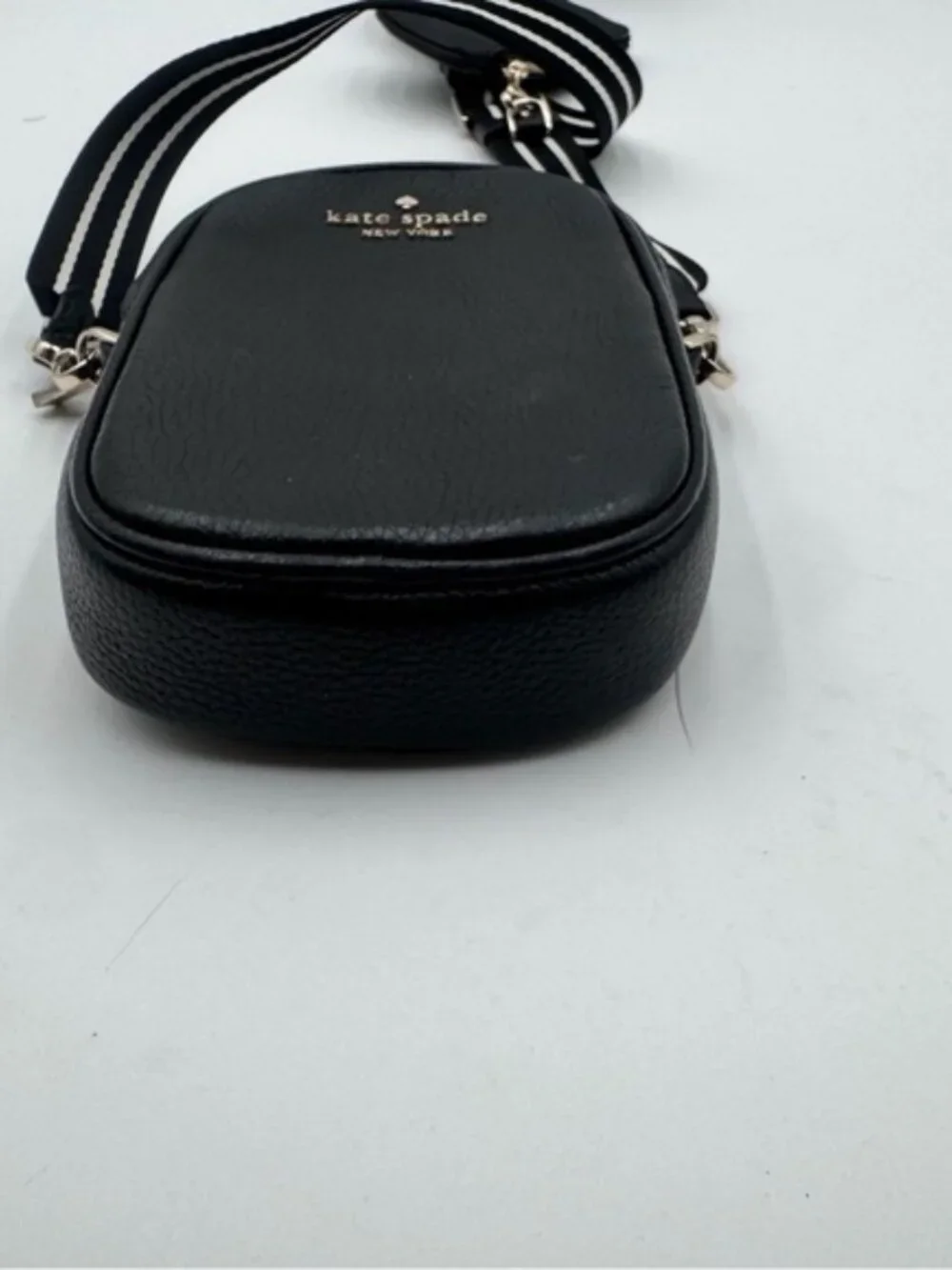 Kate Spade Rosie North South Zip Phone Crossbody Bag EUC